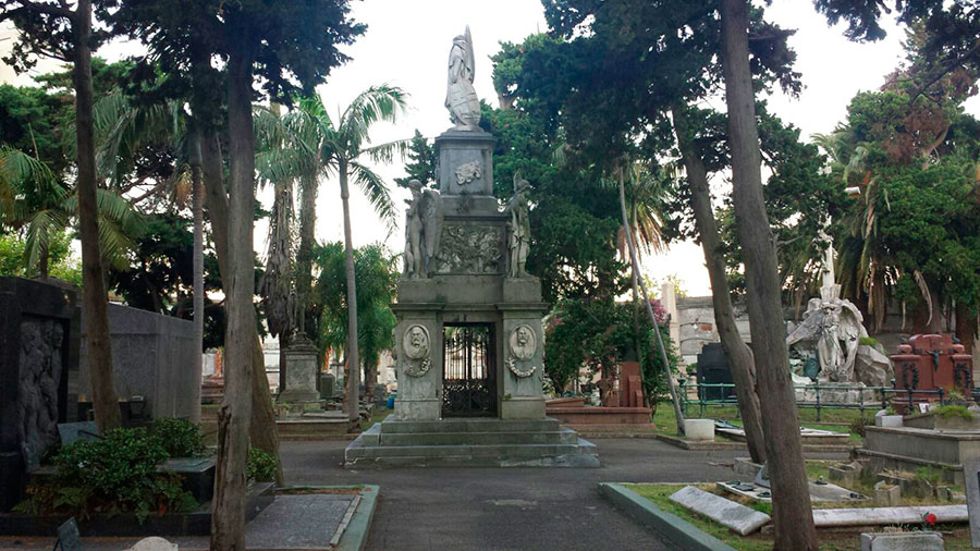 Primer cuerpo del Cementerio Central
